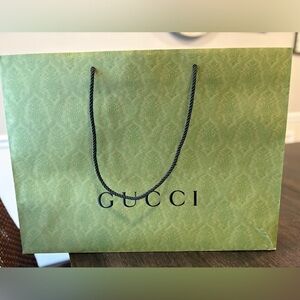 LARGE GUCCI SHOPPING BAG